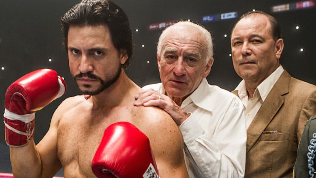 Hands of Stone Review: Who Thought This Movie Would Work??